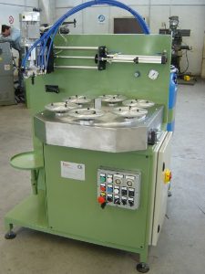 Tecnocomp produzione filtri aria per polveri, fumi secchi, nebbie olio, turbine a gas, comfort, elettroerosione, veicoli industriali, engineering